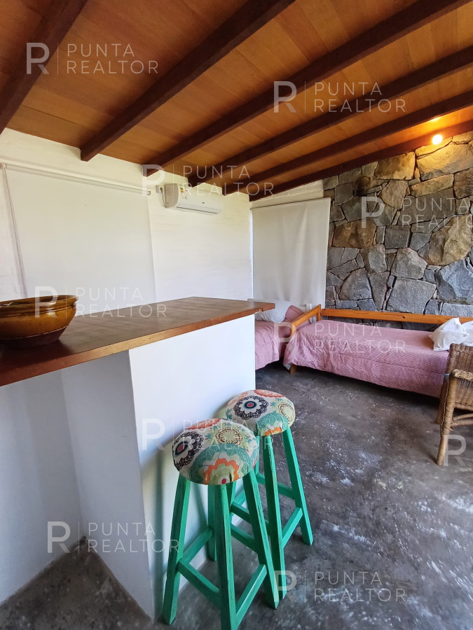 Casa ID.502 - casa Alquiler 4 dormitorios, Pileta, Montoya, La Barra, Uruguay
