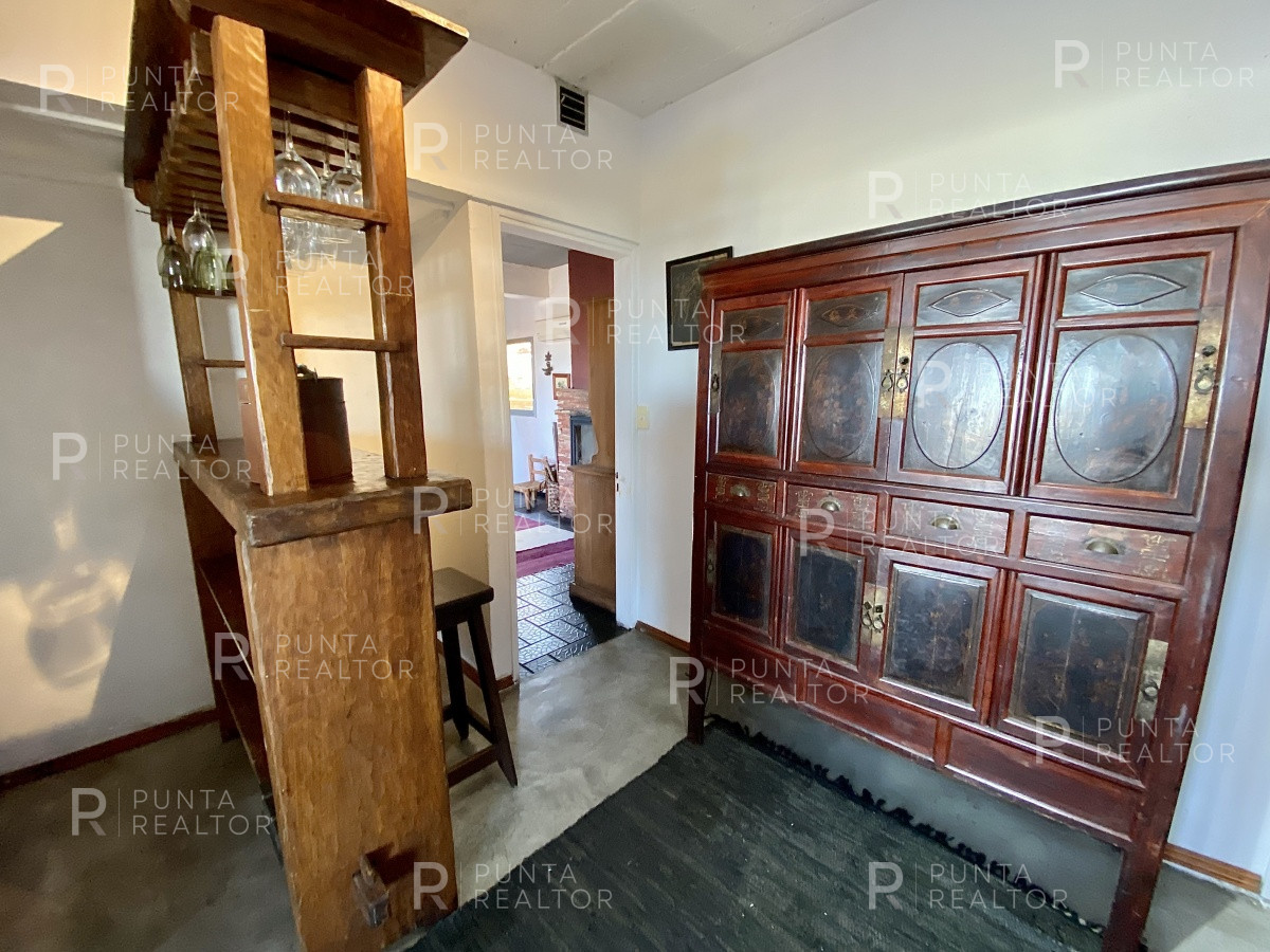 Casa ID.807 - Casa Venta 5 dormitorios, Altos de Punta Piedras, Manantiales, Uruguay