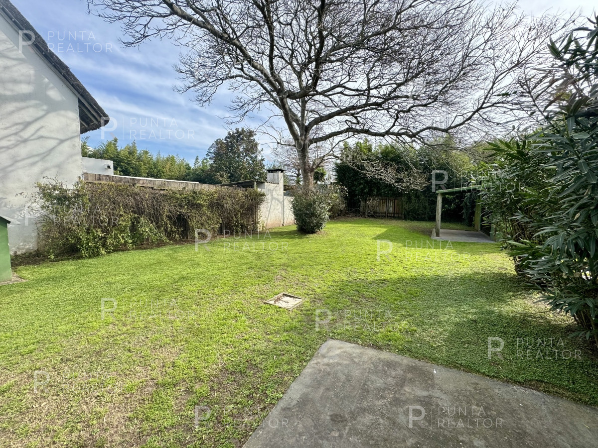 Casa ID.1935 - Casa en venta de 3 dormitorios en El Tesoro, La Barra, Uruguay