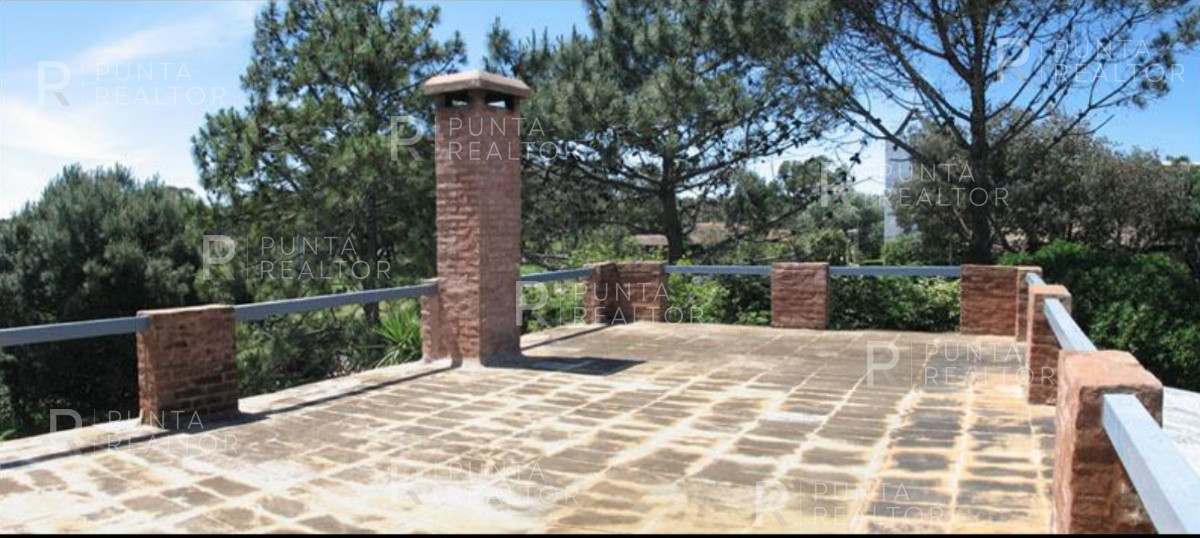 Casa ID.144 - Casa Venta, 4 dormitorios, La Barra, Uruguay