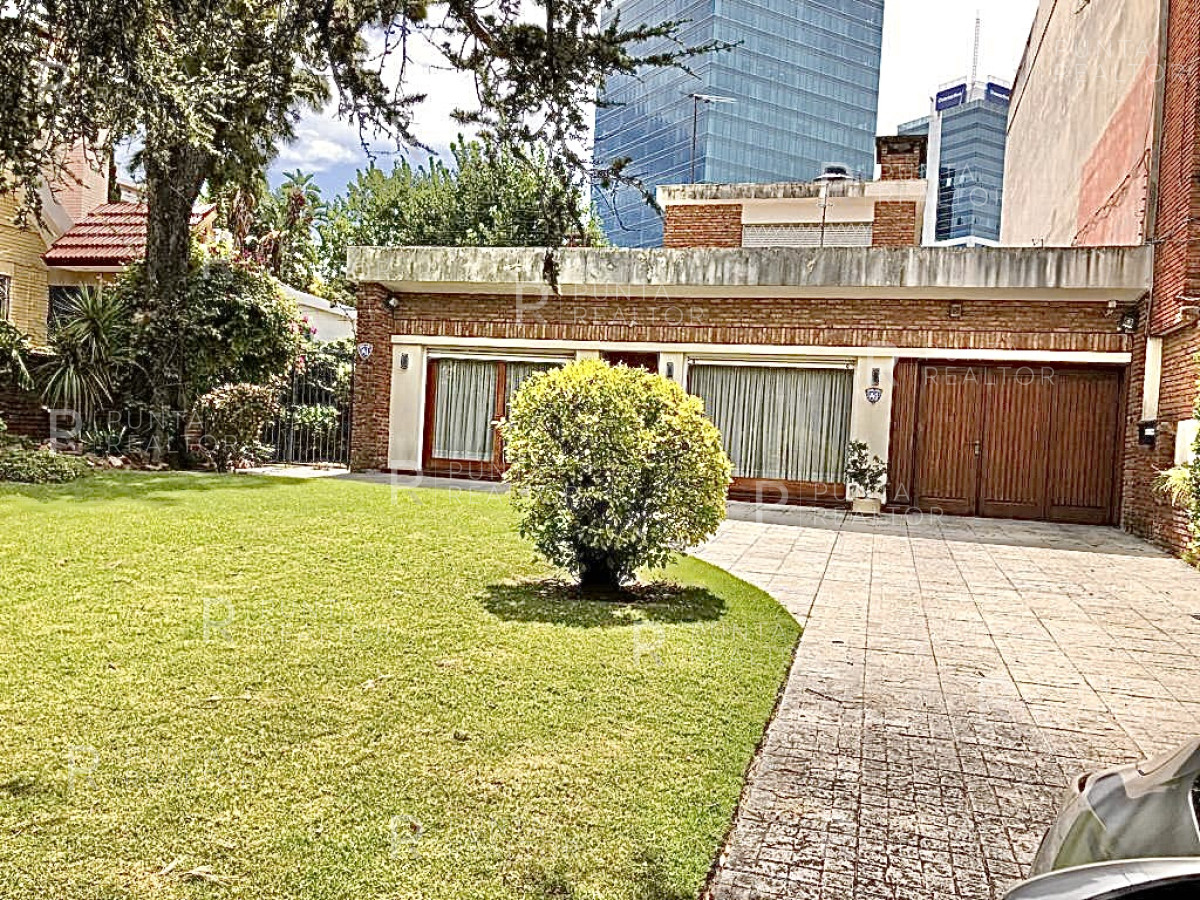 Casa ID.1295 - Casa de 4 dormitorios con jardín y parrillero