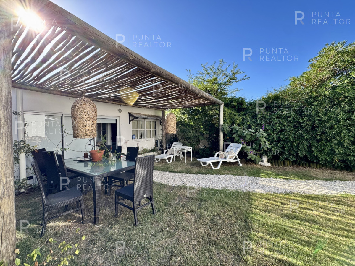 Casa ID.138 - Casa Venta 4 dormitorios, El Tesoro, La Barra, Uruguay