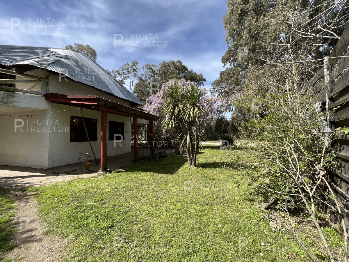 Casa ID.1213 - Casa venta 4 dormitorios, El Tesoro, La Barra, Uruguay