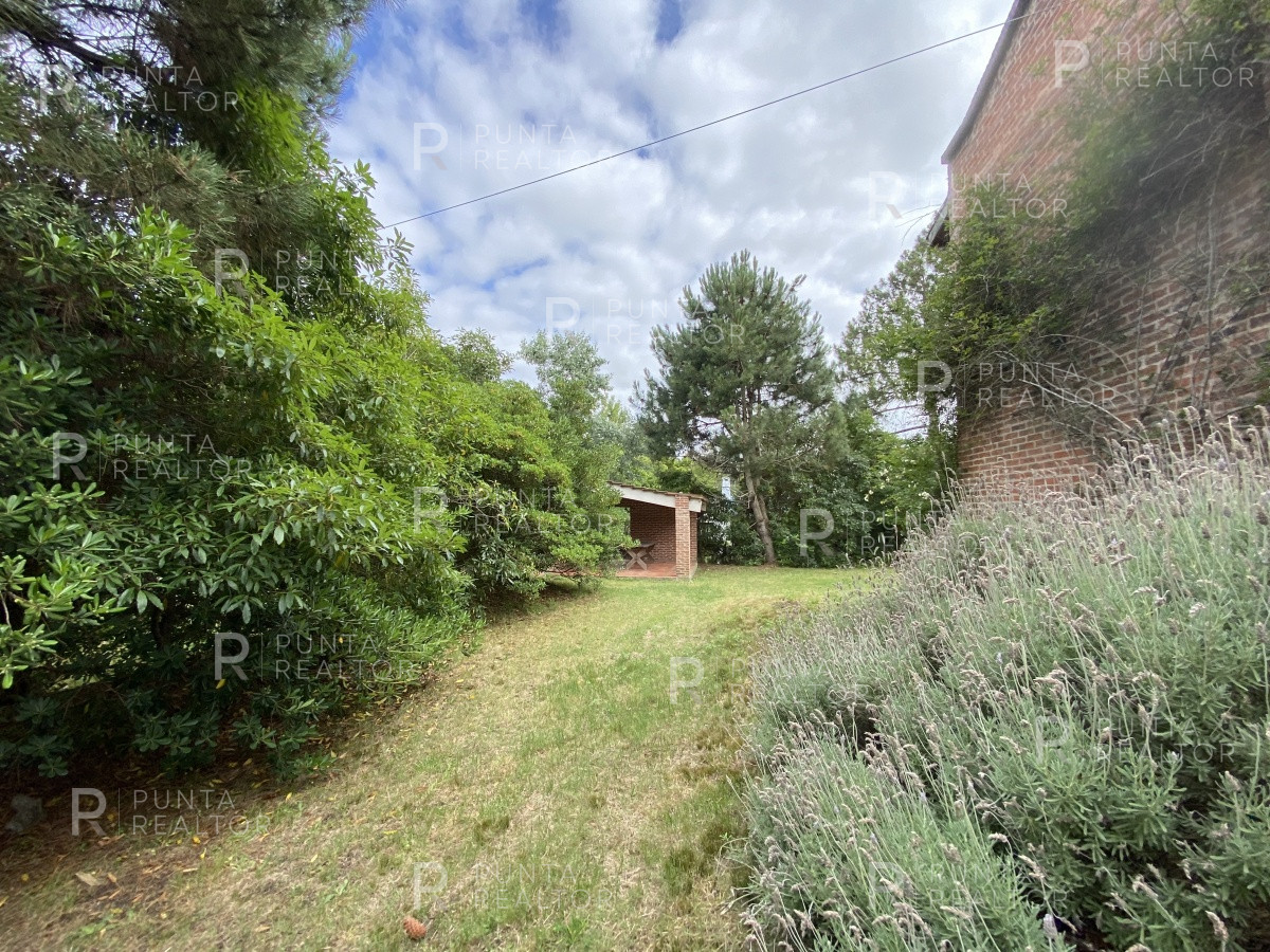 Casa ID.480 - Casa alquiler 6 dormitorios, La Barra, Uruguay