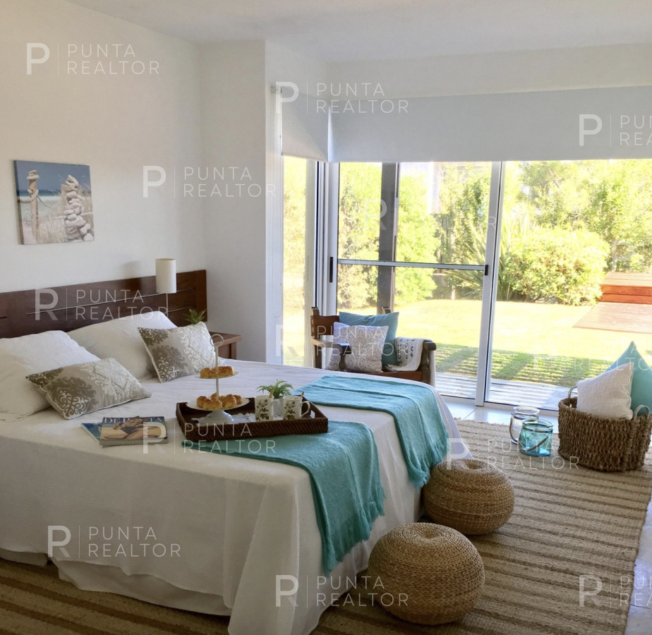 Casa ID.2155 - Casa venta 5 dormitorios, pileta, El Chorro, Manantiales, Uruguay