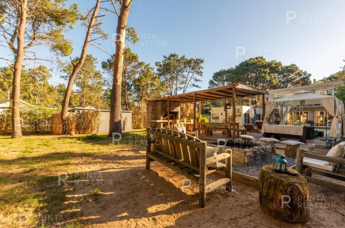 Casa ID.1773 - Venta casa 4 dormitorios La Barra, Uruguay 