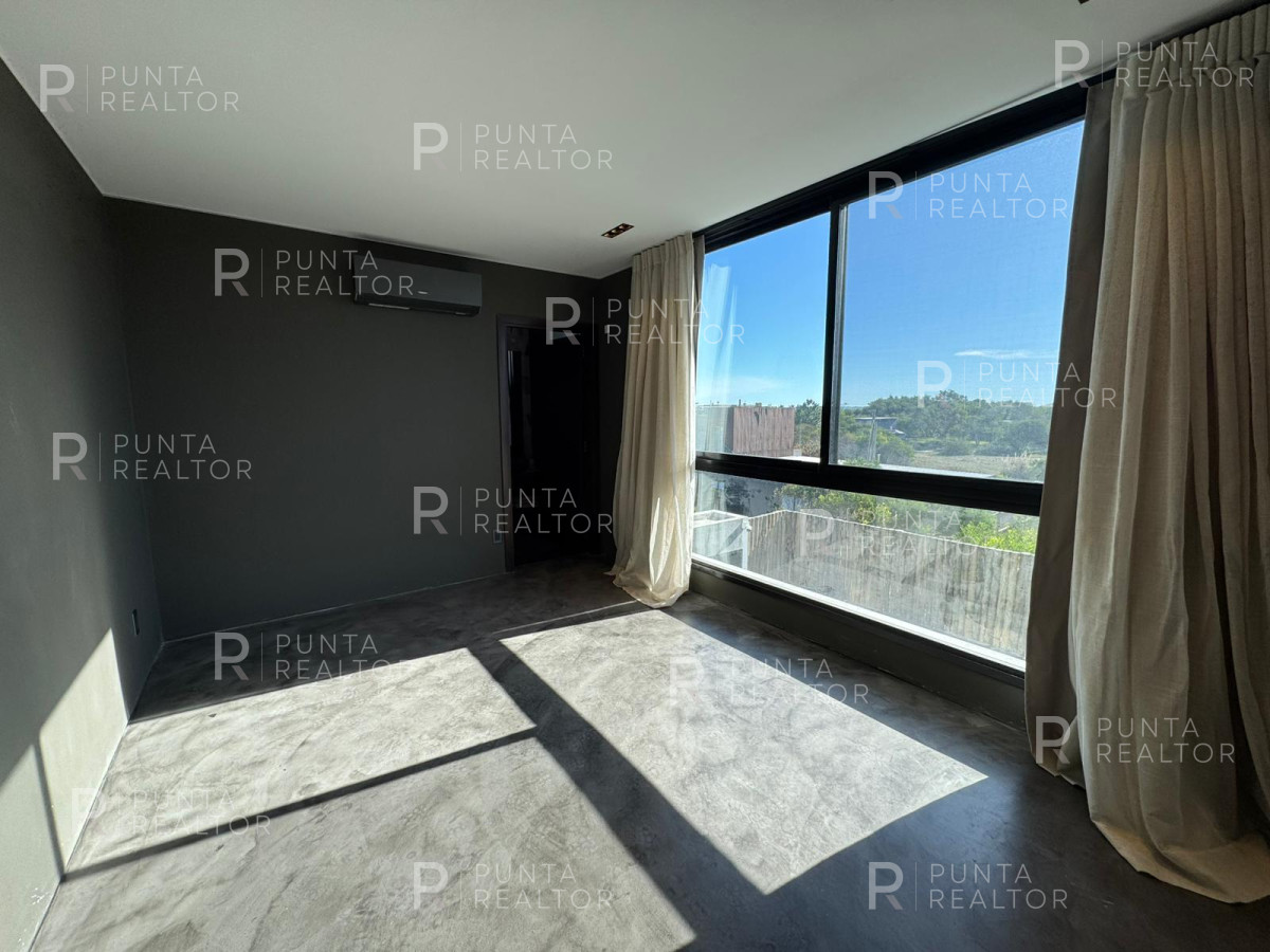 Casa ID.2355 - Casa Venta, 3 Dormitorios, Pileta, La Juanita, José Ignacio, Uruguay