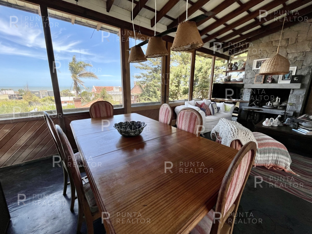 Casa ID.123 - Casa alquiler Montoya 4 dormitorios, La Barrra, Uruguay