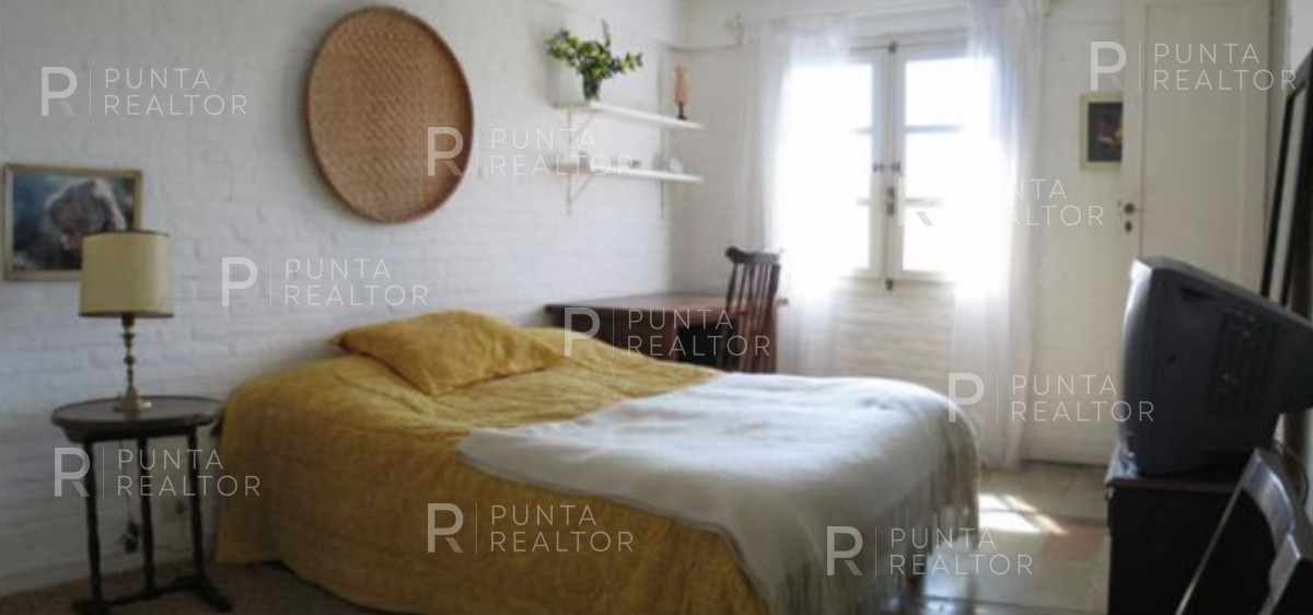 Casa ID.144 - Casa Venta, 4 dormitorios, La Barra, Uruguay