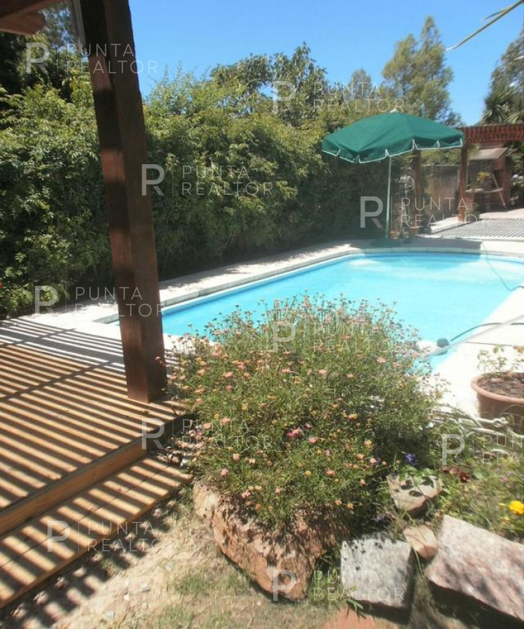 Casa ID.260 - Casa a la venta en El Tesoro, La Barra , Punta del Este, Uruguay