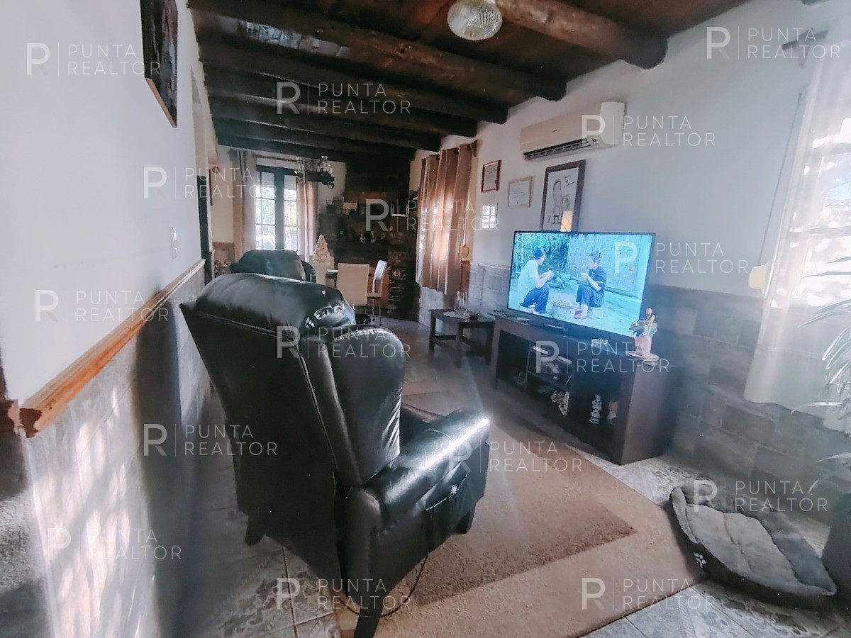 Casa ID.2436 - Casa Venta, 1 Dormitorio, El Tesoro, La Barra, Uruguay