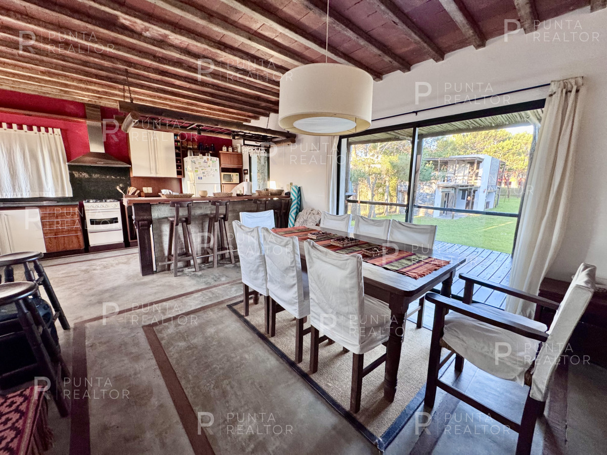 Casa ID.1318 - Casa Venta 4 dormitorios, Pileta, Arenas de José Ignacio, José Ignacio, Uruguay