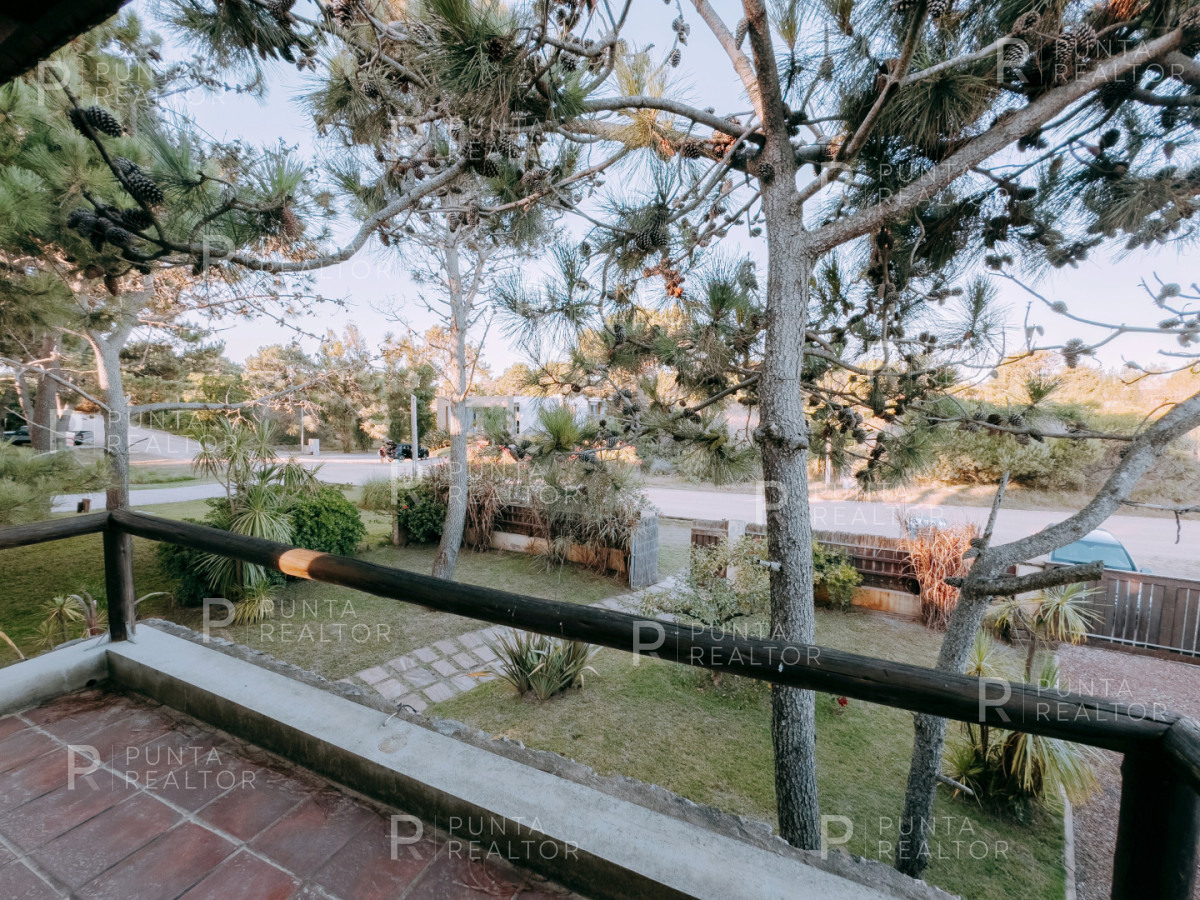 Casa ID.158 - Casa Alquiler, 4 Dormitorios, Pileta, Arenas de José Ignacio, José Ignacio, Uruguay