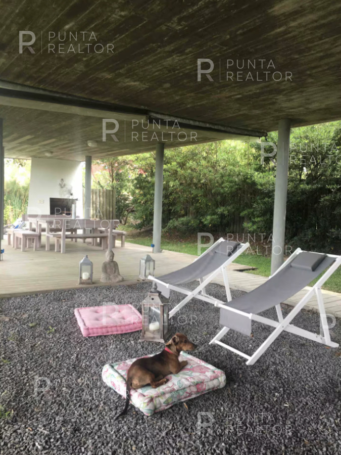 Casa ID.2142 - Casa alquiler 4 dormitorios, El Chorro, Manantiales, Uruguay