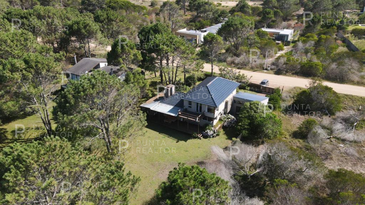 Casa ID.158 - Casa alquiler 4 dormitorios, Arenas de José Ignacio, José Ignacio, Uruguay