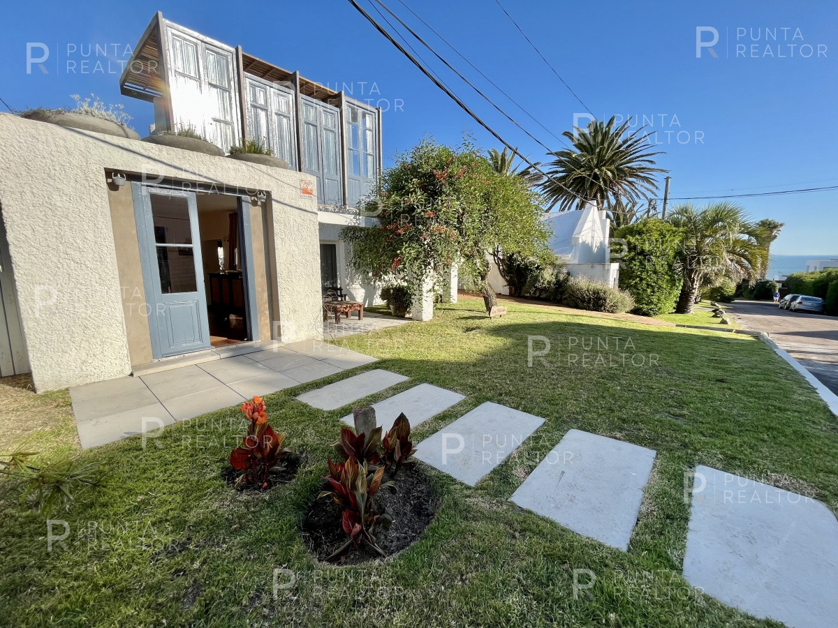 Casa ID.259 - Casa alquiler 4 dormitorios Pileta, La Barra, Uruguay