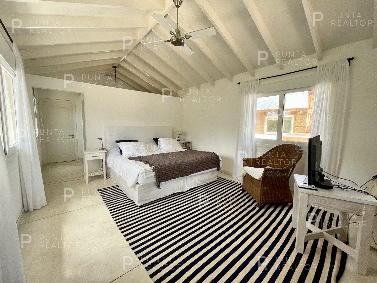 Casa ID.1399 - Casa de 5 dormitorios en venta en Pinar del Faro, José Ignacio, Uruguay