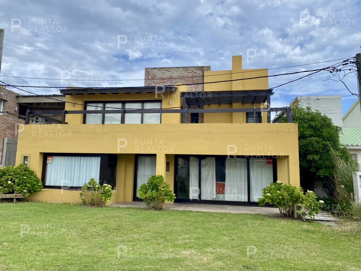 Casa ID.2298 - Casa Alquiler 4 dormitorios, Manantiales, Uruguay