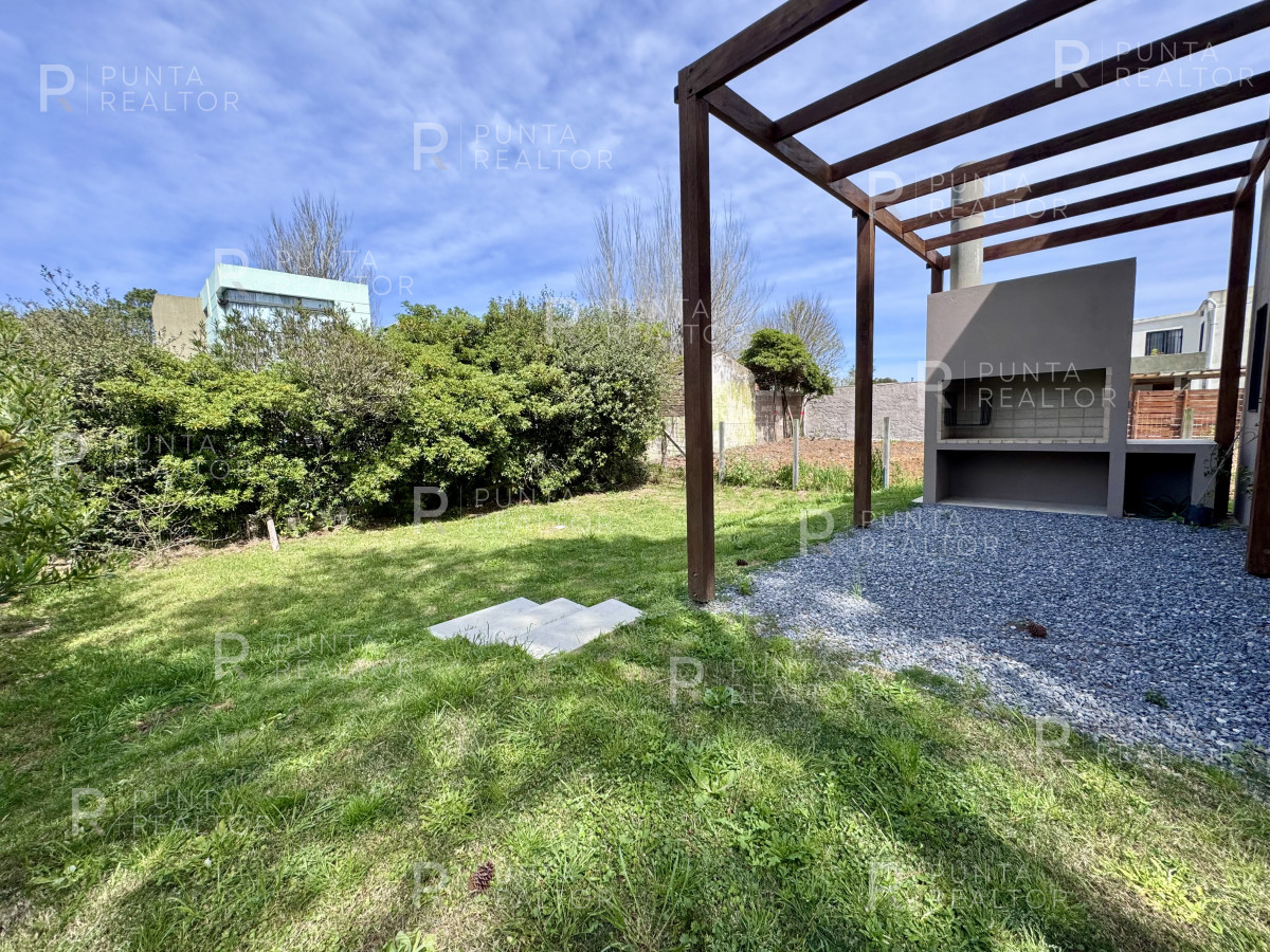 Casa ID.2011 - Casa venta, 3 dormitorios, El Tesoro, La Barra, Uruguay