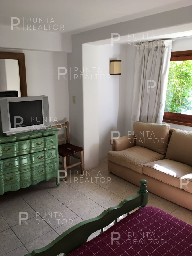 Casa ID.1170 - Casa alquiler 7 dormitorios, Pileta, La Barra, Uruguay