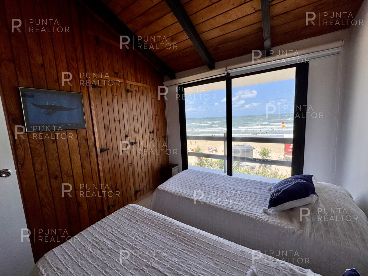 Casa ID.152 - Casa Alquiler 5 dormitorios, La Posta del Cangrejo, La Barra, Uruguay
