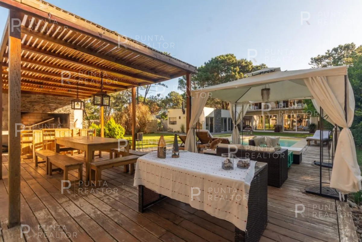 Casa ID.1773 - Venta casa 4 dormitorios La Barra, Uruguay 