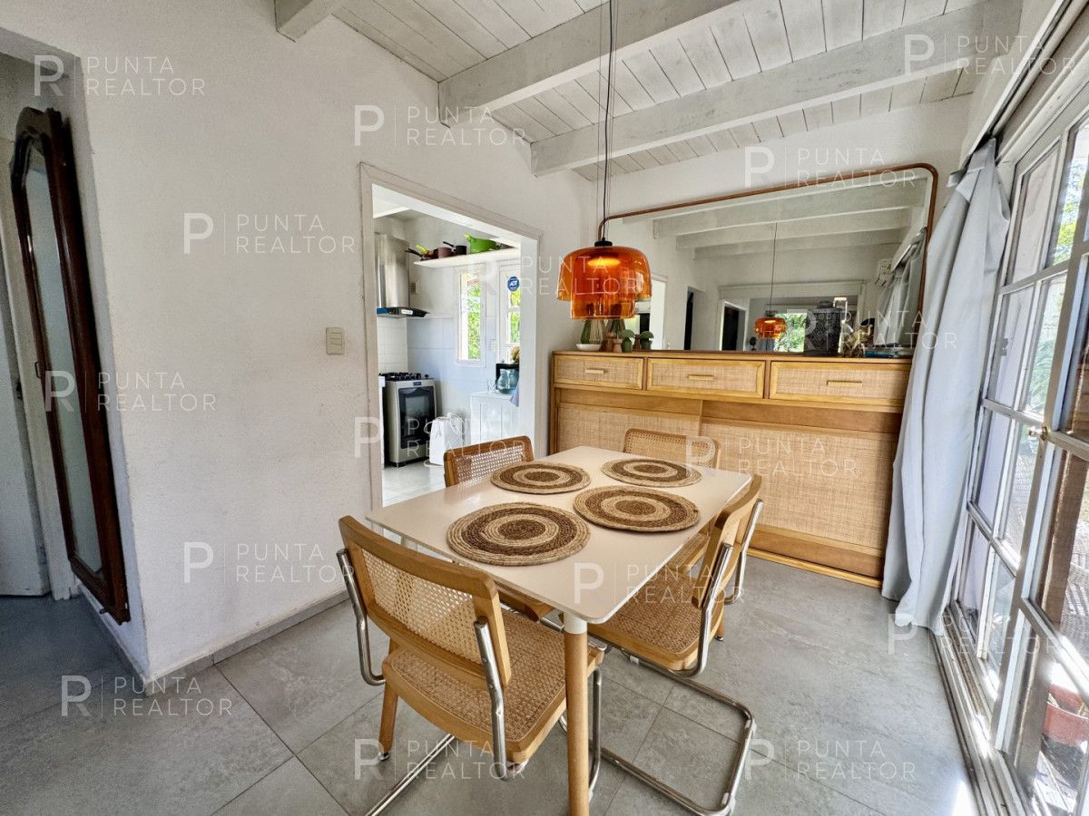 Casa ID.138 - Casa Venta 4 dormitorios, El Tesoro, La Barra, Uruguay