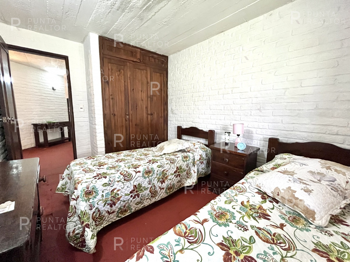 Casa ID.1213 - Casa venta 4 dormitorios, El Tesoro, La Barra, Uruguay
