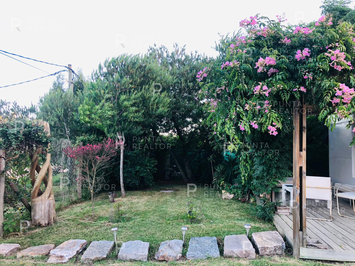 Casa ID.399 - Casa Alquiler, 2 dormitorios, El Tesoro, La Barra, Uruguay