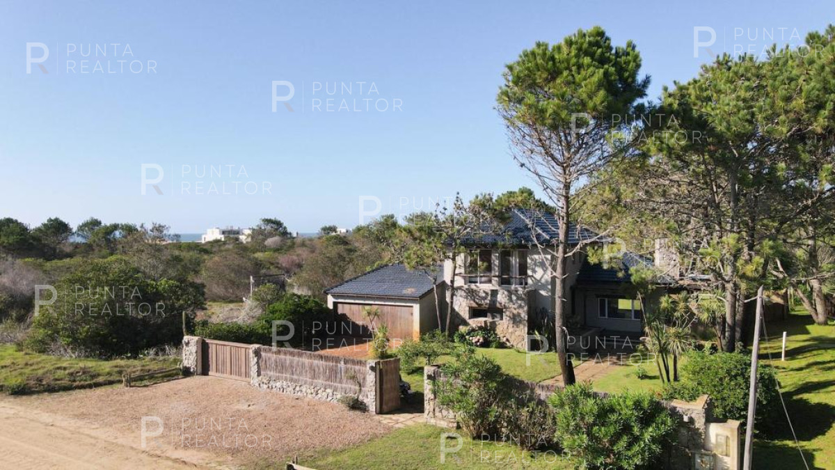 Casa ID.158 - Casa alquiler 4 dormitorios, Arenas de José Ignacio, José Ignacio, Uruguay