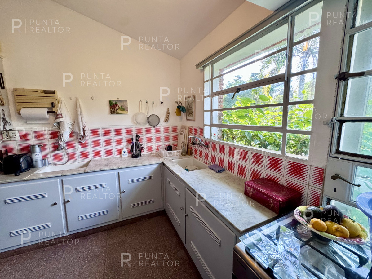 Casa ID.2339 - Casa Venta, 5 dormitorios, Punta del Este, Uruguay