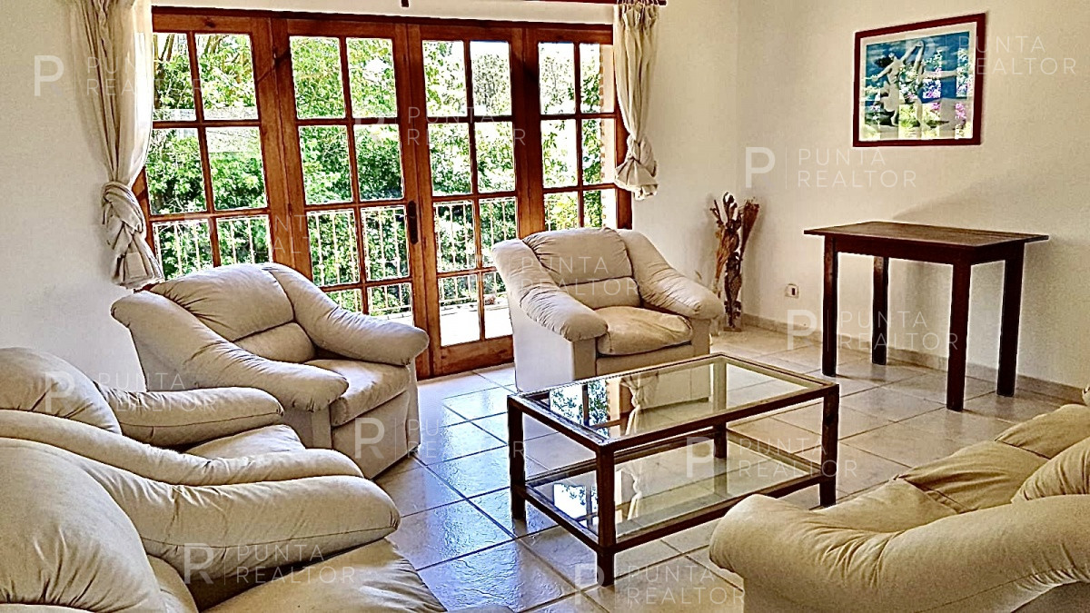 Casa ID.480 - Casa alquiler 6 dormitorios, La Barra, Uruguay