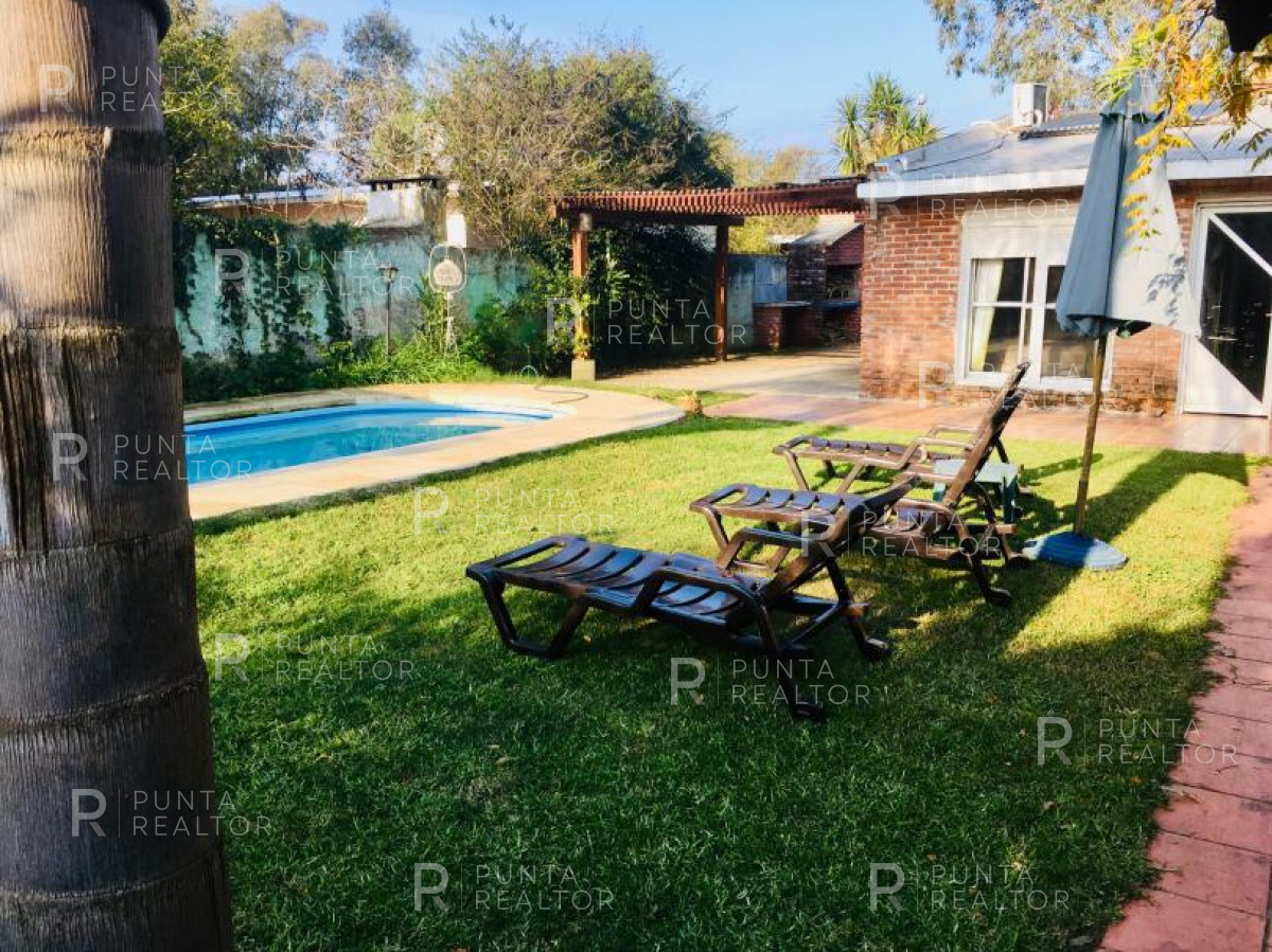 Casa ID.260 - Casa a la venta en El Tesoro, La Barra , Punta del Este, Uruguay