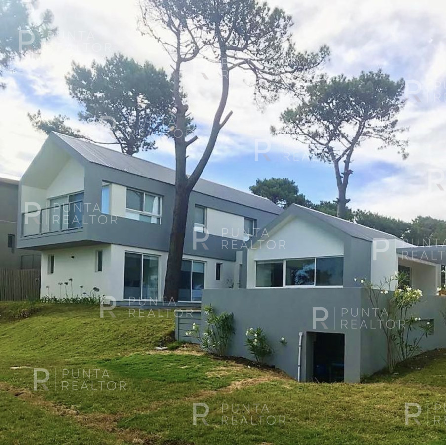 Casa ID.2154 - Casa alquiler Pinar del Faro 6 dormitorios, José Ignacio, Uruguay