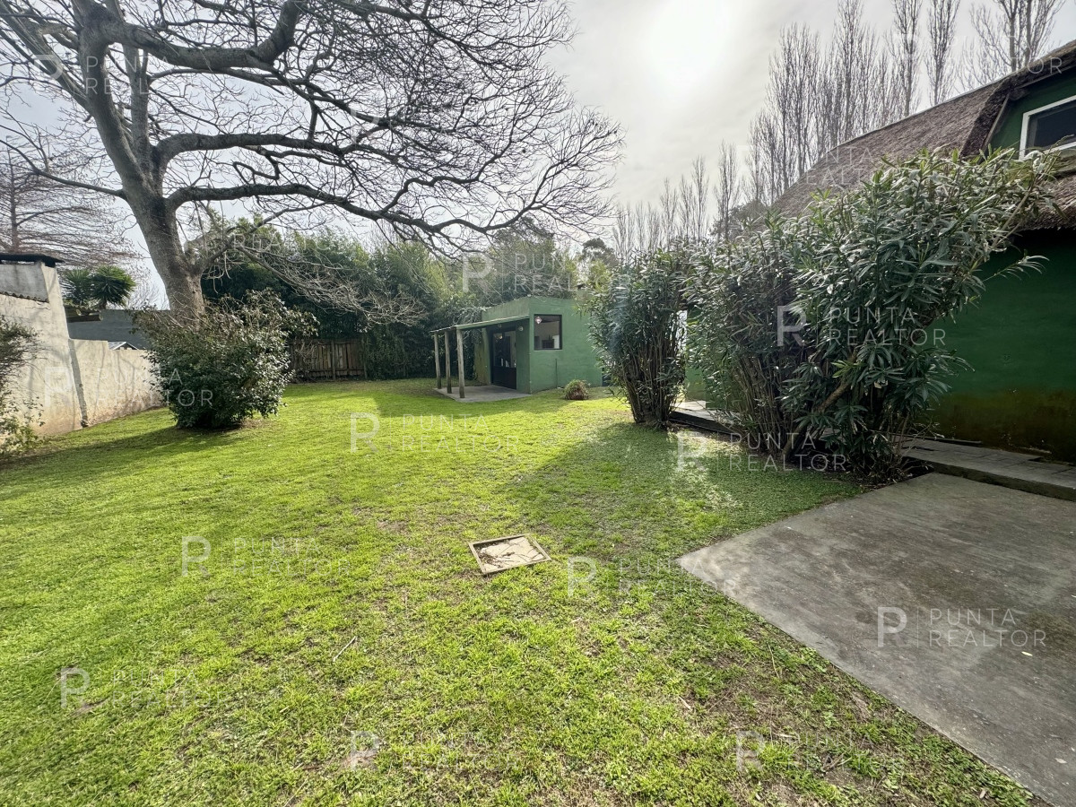 Casa ID.1935 - Casa en venta de 3 dormitorios en El Tesoro, La Barra, Uruguay
