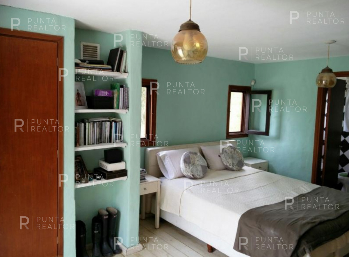 Casa ID.142 - Casa venta 4 dormitorios, El Tesoro, La Barra, Uruguay