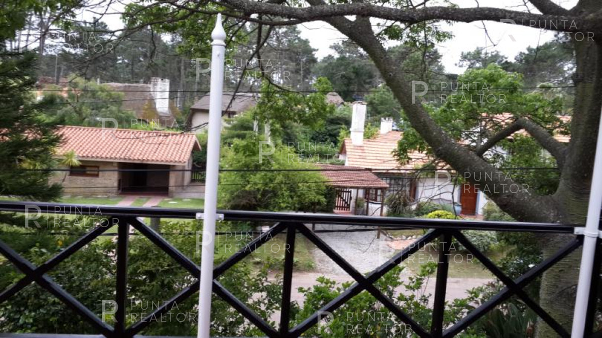 Casa ID.767 - Casa a la venta de 4 dormitorios en Pinares, Punta del Este, Uruguay 