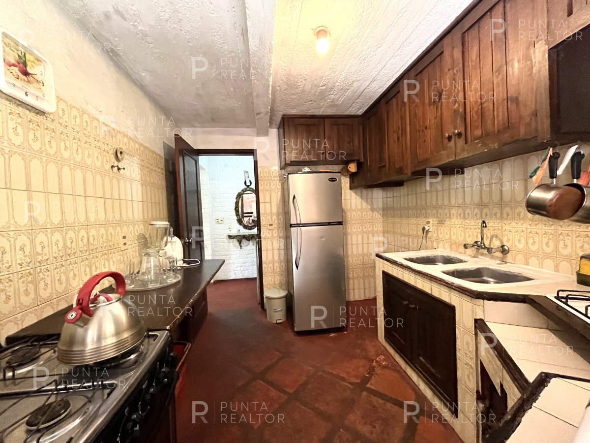 Casa ID.1213 - Casa venta 4 dormitorios, El Tesoro, La Barra, Uruguay