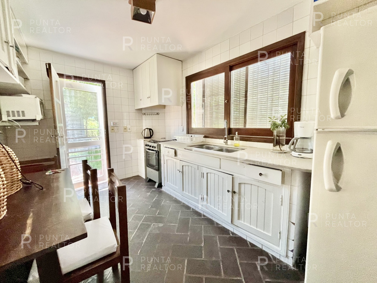Casa ID.1874 - Gran casa en venta en El Chorro, Manantiales, Uruguay