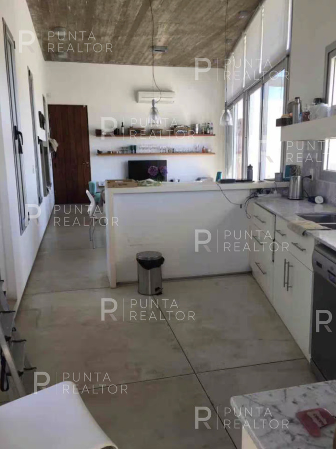 Casa ID.2142 - Casa alquiler 4 dormitorios, El Chorro, Manantiales, Uruguay
