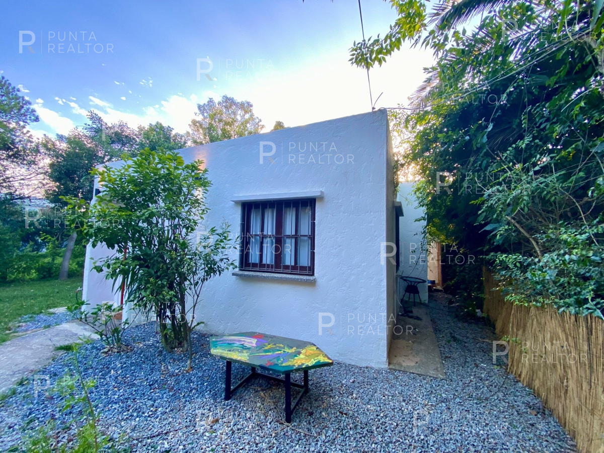 Casa ID.1956 - Casa en venta de 3 dormitorios en El Tesoro, La Barra, Uruguay 