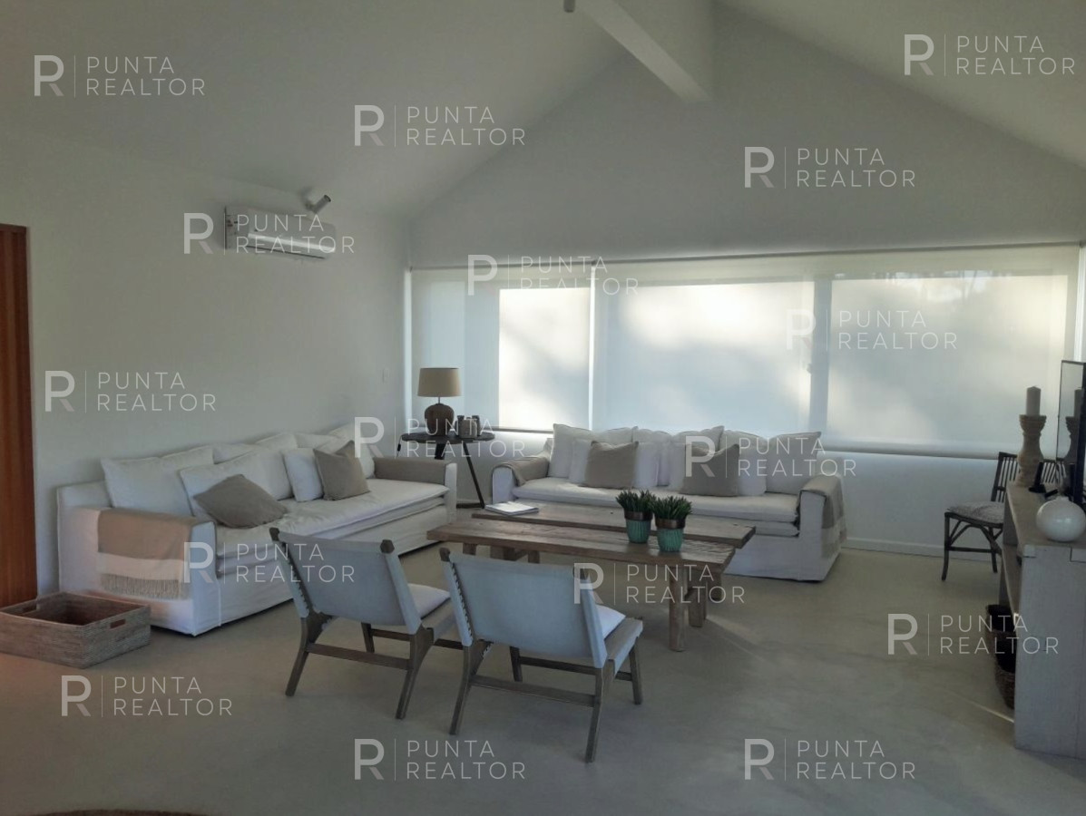 Casa ID.2154 - Casa alquiler Pinar del Faro 6 dormitorios, José Ignacio, Uruguay