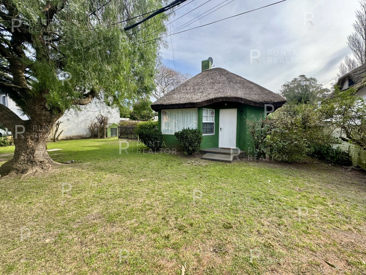 Casa ID.1935 - Casa en venta de 3 dormitorios en El Tesoro, La Barra, Uruguay