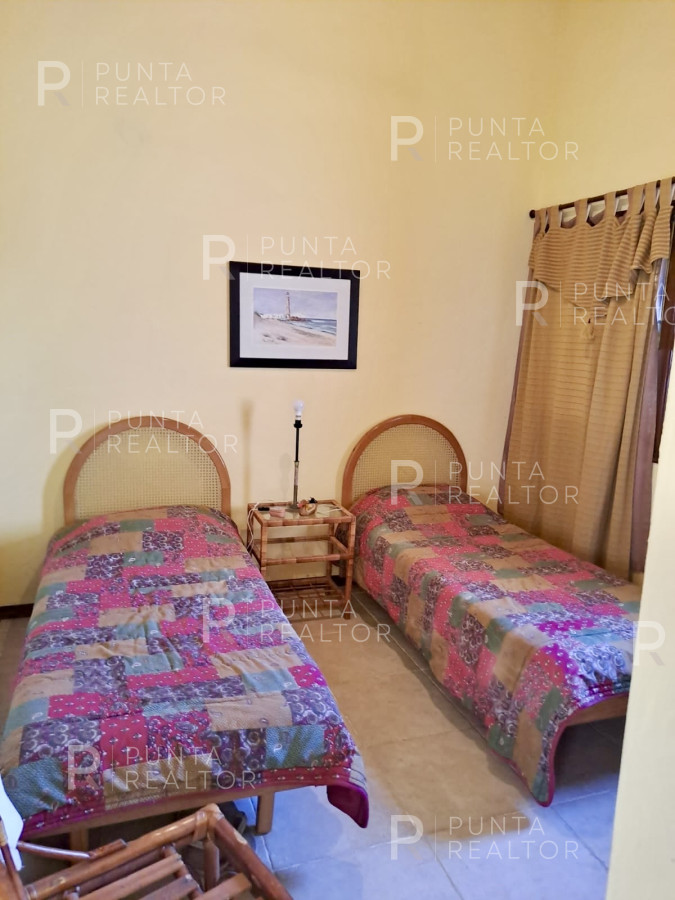 Casa ID.2298 - Casa Alquiler 4 dormitorios, Manantiales, Uruguay