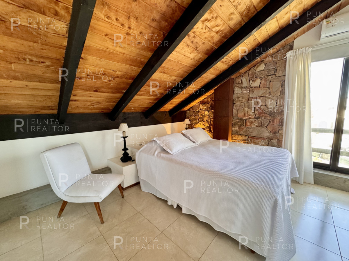 Casa ID.152 - Casa Alquiler 5 dormitorios, La Posta del Cangrejo, La Barra, Uruguay