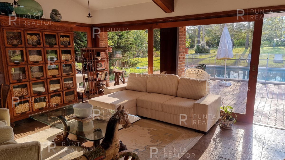 Casa ID.2093 - Casa Alquiler, Pileta,  San Rafael, Punta del Este, Uruguay