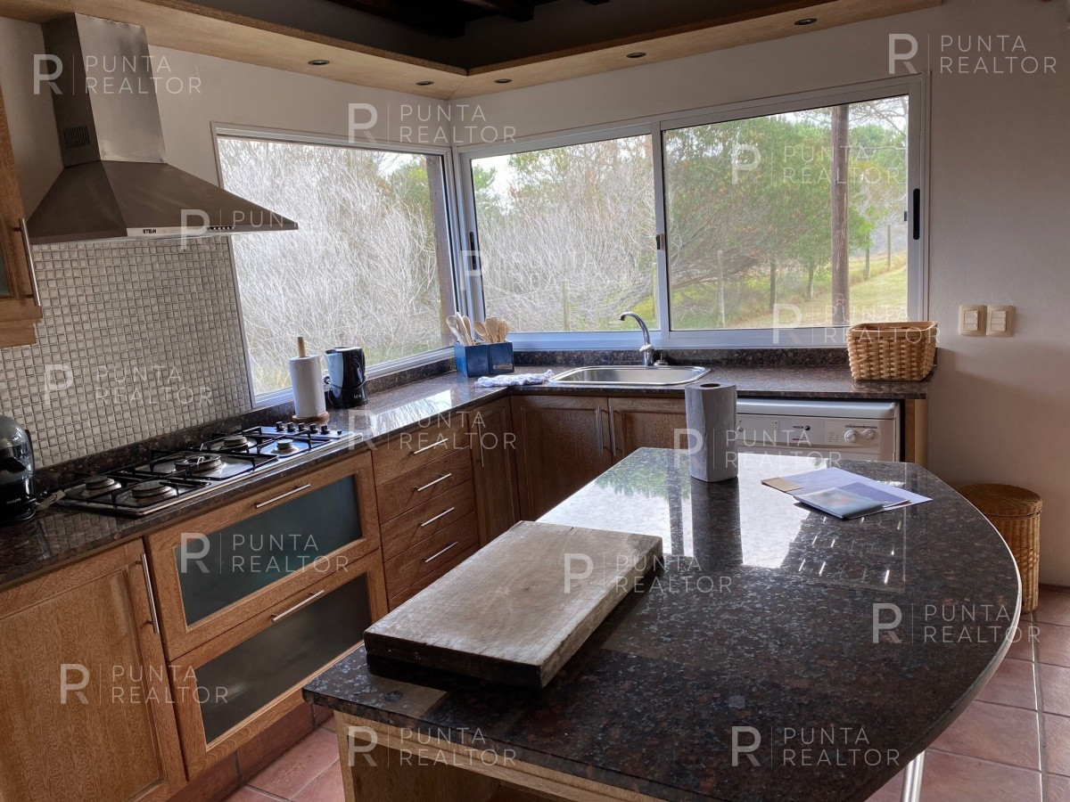 Casa ID.158 - Casa alquiler 4 dormitorios, Arenas de José Ignacio, José Ignacio, Uruguay