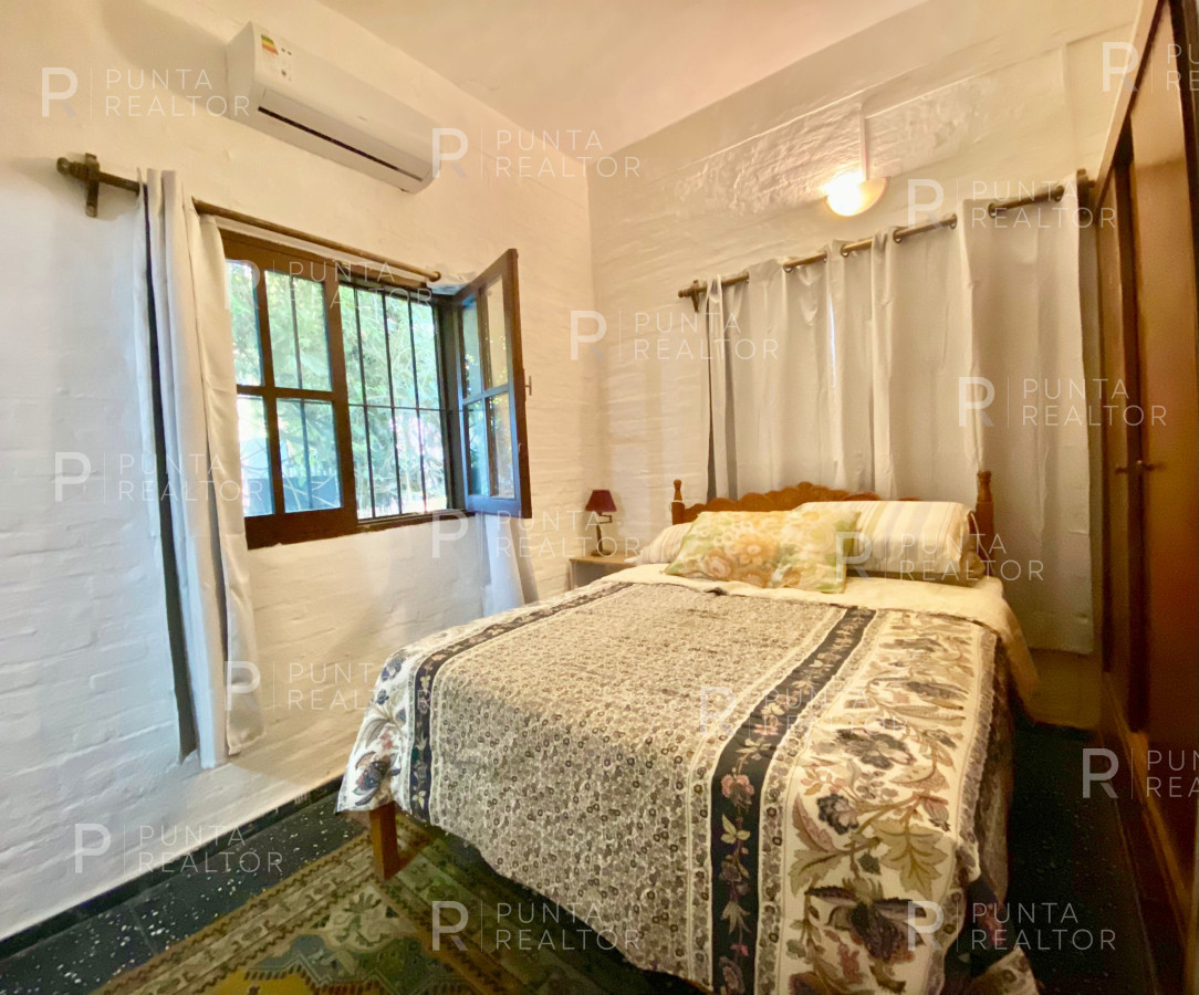 Casa ID.1956 - Casa en venta de 3 dormitorios en El Tesoro, La Barra, Uruguay 