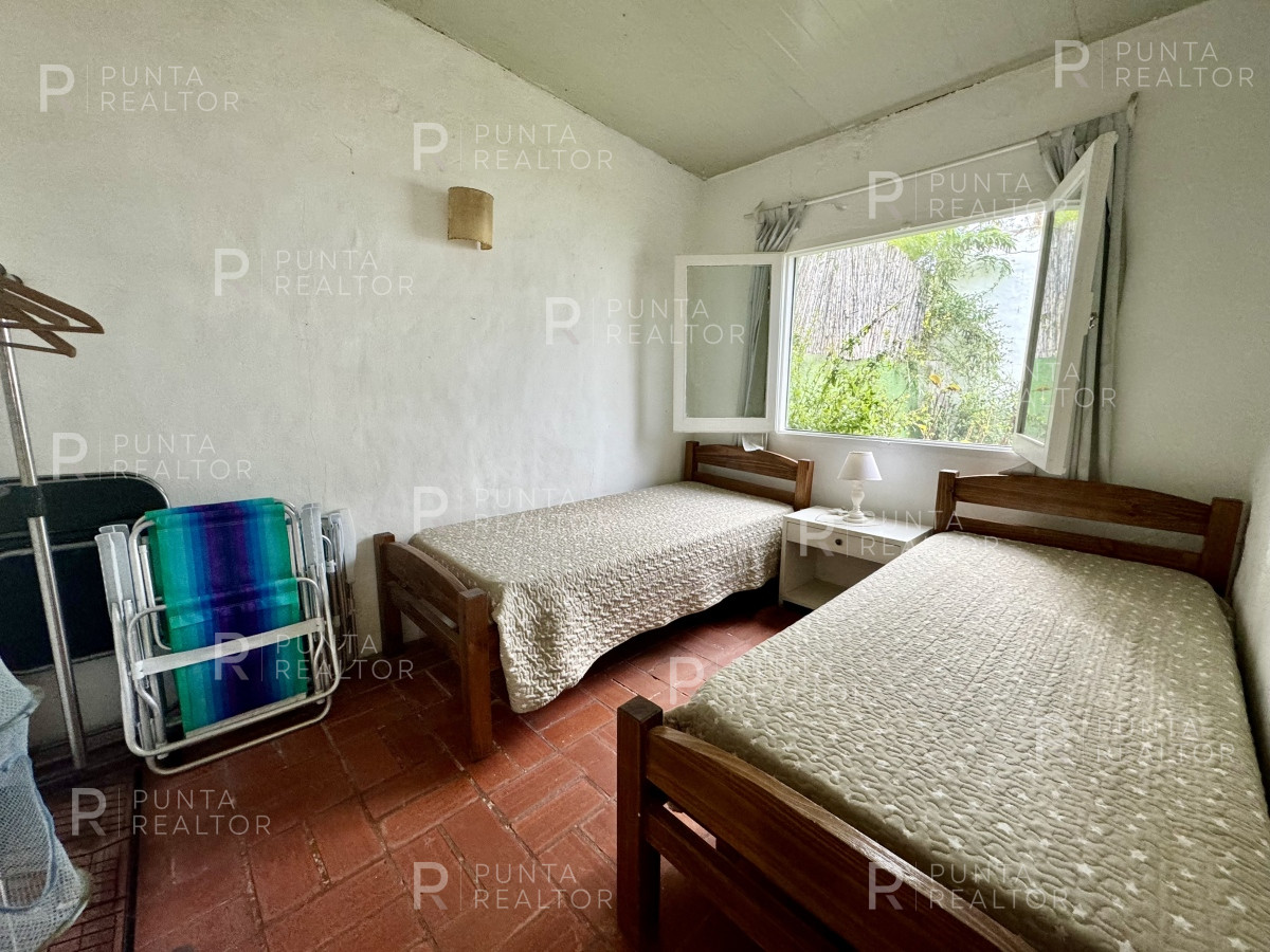 Casa ID.1935 - Casa en venta de 3 dormitorios en El Tesoro, La Barra, Uruguay