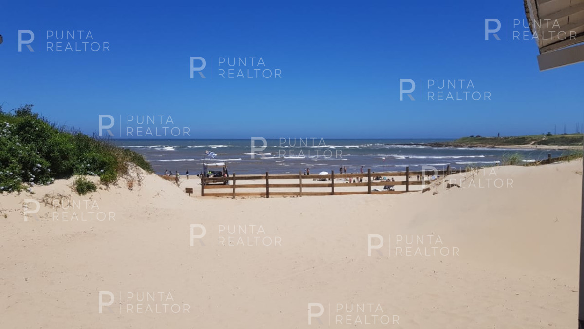 Casa ID.816 - Casa alquiler 6 dormitorios, La Barra, Uruguay